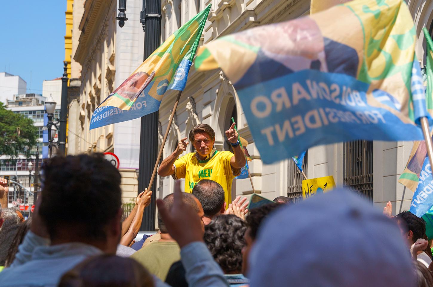 “Dark Horse”, filme sobre Jair Bolsonaro, avança no Brasil após obter registro da Ancine