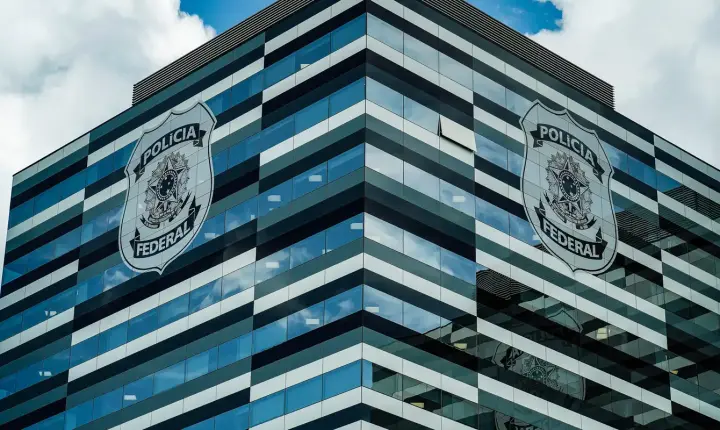 Diretores da PF apoiam Andrei Rodrigues e colocam cargos à disposição