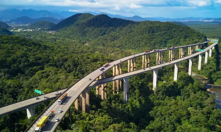 Brasil deve dobrar investimentos para zerar déficit em infraestrutura